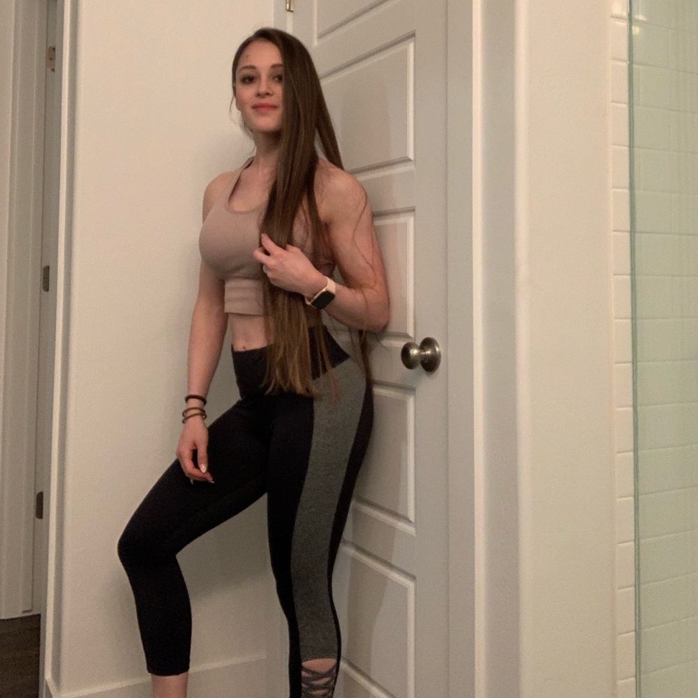 Black and grey leggings